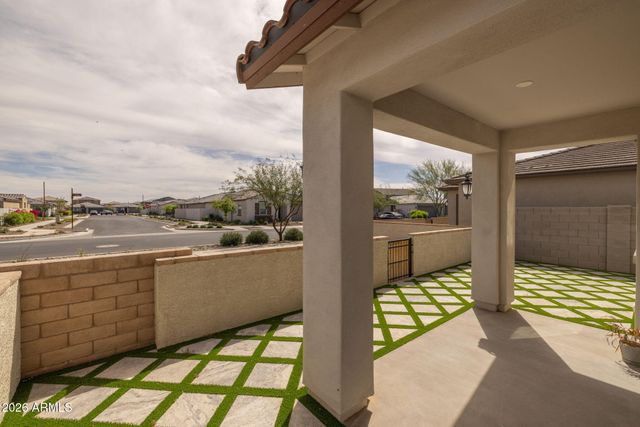 9341 E SEBRING Avenue, Mesa, AZ 85212