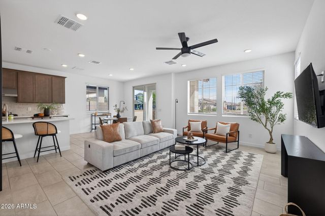 9341 E SEBRING Avenue, Mesa, AZ 85212