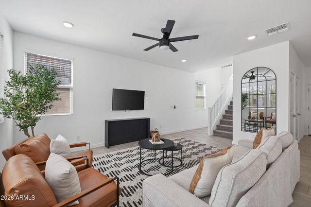 9341 E SEBRING Avenue, Mesa, AZ 85212