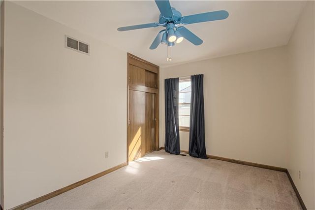 606 N Rogers Street, Independence, MO 64050