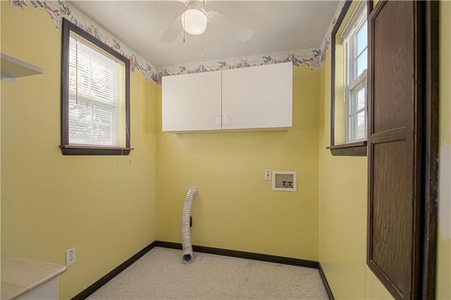 606 N Rogers Street, Independence, MO 64050