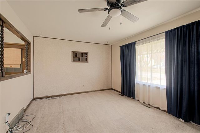 606 N Rogers Street, Independence, MO 64050