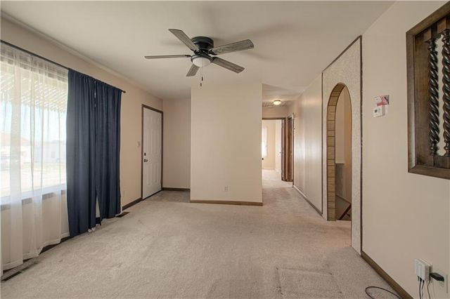 606 N Rogers Street, Independence, MO 64050