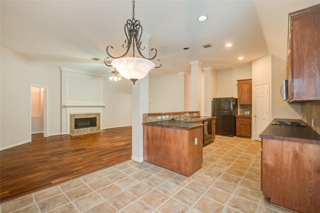 7918 Hazy Brook Lane, Humble, TX 77396