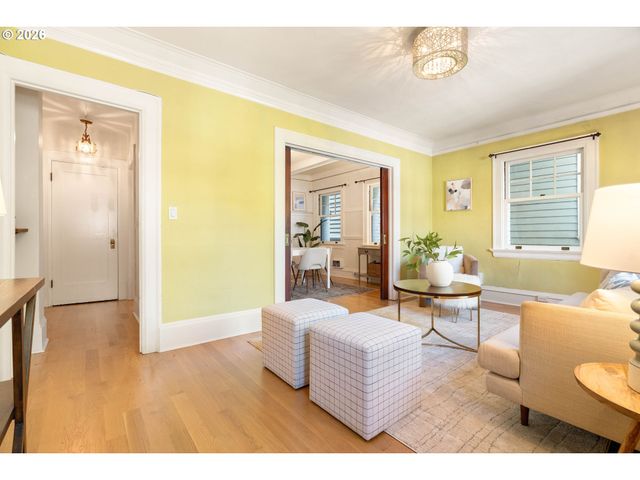 118 Nw KING Ave 21, Portland, OR 97210