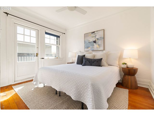 118 Nw KING Ave 21, Portland, OR 97210