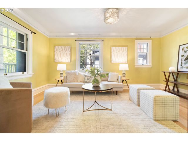 118 Nw KING Ave 21, Portland, OR 97210