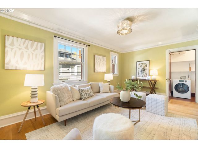 118 Nw KING Ave 21, Portland, OR 97210