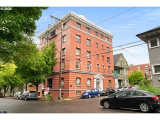 118 Nw KING Ave 21, Portland, OR 97210