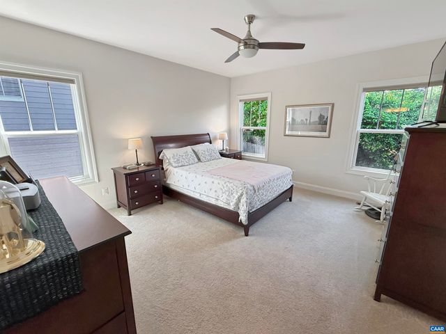 1239 PENFIELD LN, Charlottesville, VA 22901