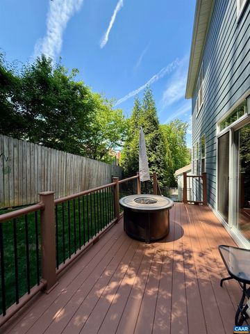 1239 PENFIELD LN, Charlottesville, VA 22901