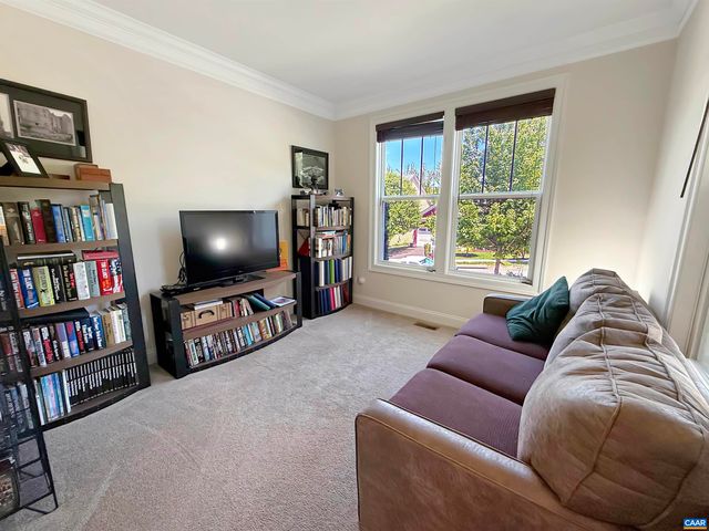 1239 PENFIELD LN, Charlottesville, VA 22901