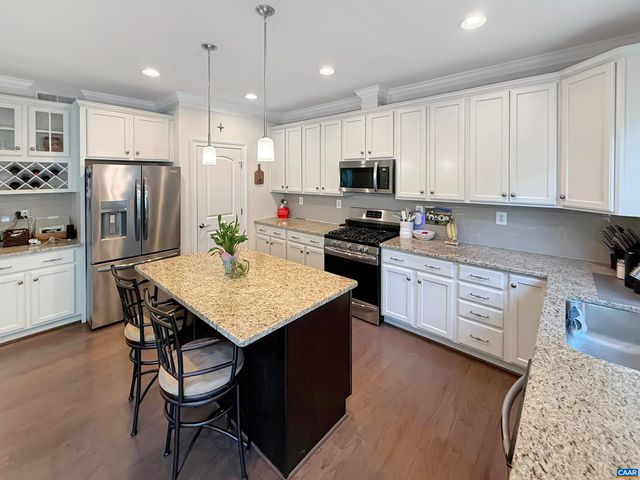 1239 PENFIELD LN, Charlottesville, VA 22901