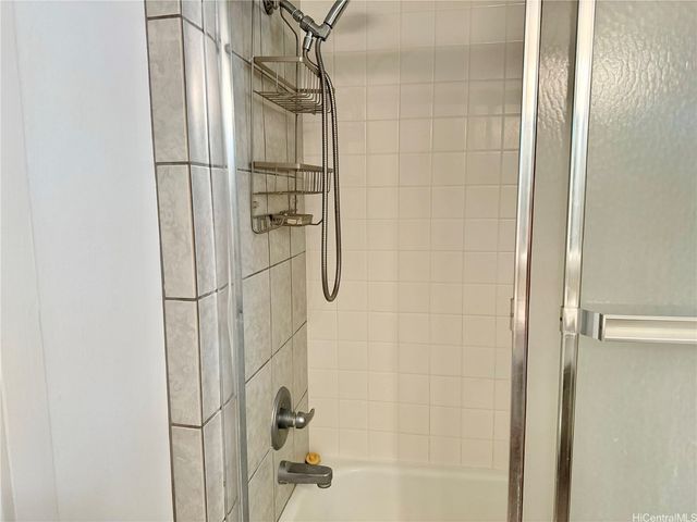 2355 Ala Wai Boulevard 204, Honolulu, HI 96815