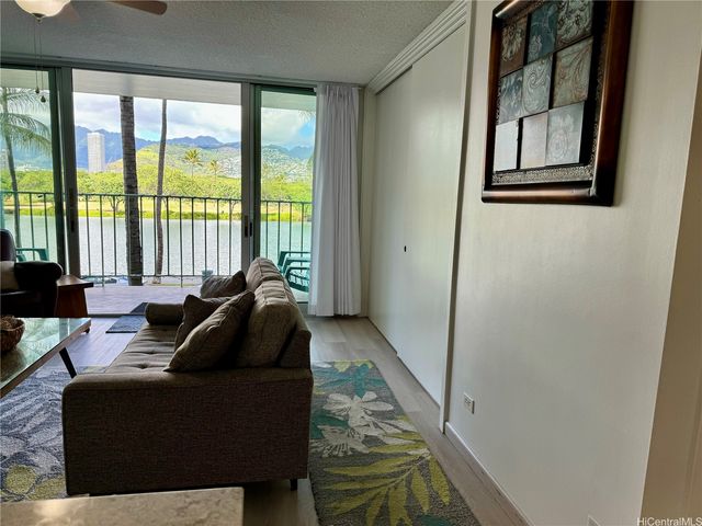2355 Ala Wai Boulevard 204, Honolulu, HI 96815