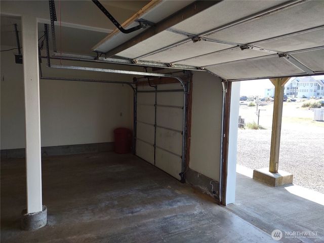 1400 Ocean shores Boulevard SW, Ocean Shores, WA 98569