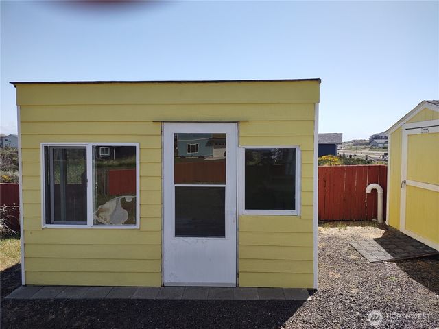 1400 Ocean shores Boulevard SW, Ocean Shores, WA 98569