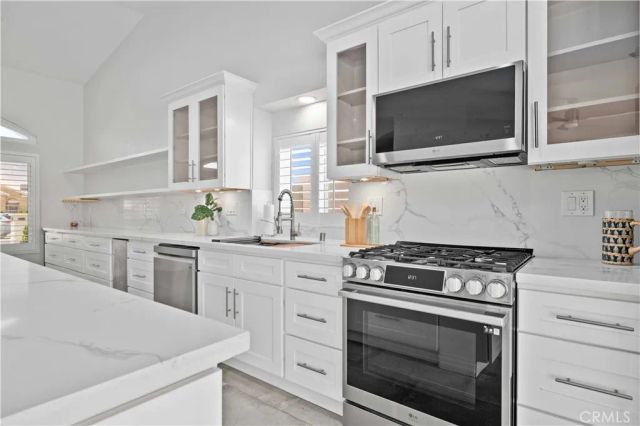 30292 San Eljay, Cathedral City, CA 92234