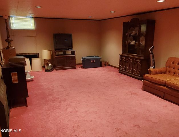 840 Carver Boulevard, Toledo, OH 43607