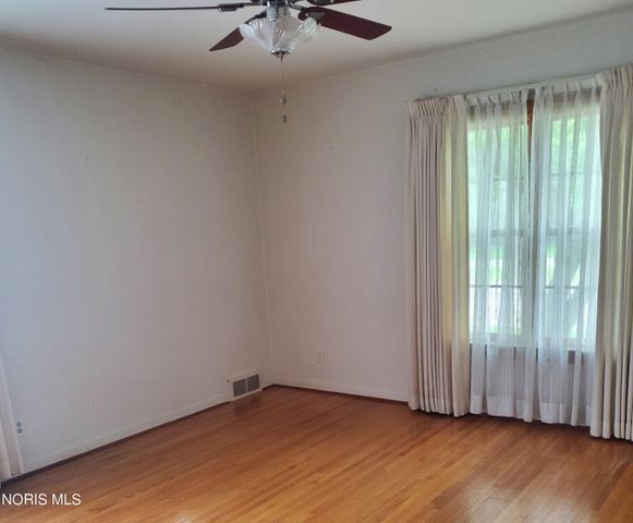 840 Carver Boulevard, Toledo, OH 43607