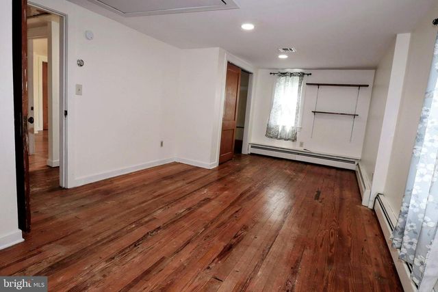 172 HARRISON ST, Emmaus, PA 18049