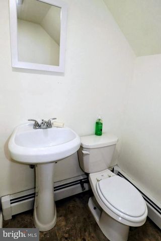 172 HARRISON ST, Emmaus, PA 18049