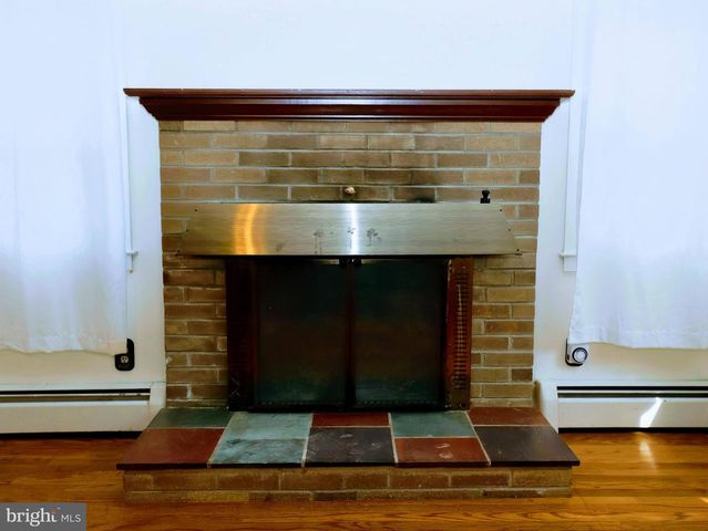 172 HARRISON ST, Emmaus, PA 18049