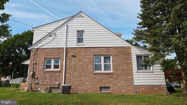 172 HARRISON ST, Emmaus, PA 18049