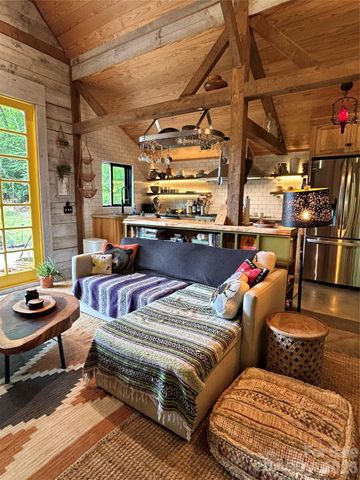 204 Rush Creek Road, Black Mountain, NC 28711