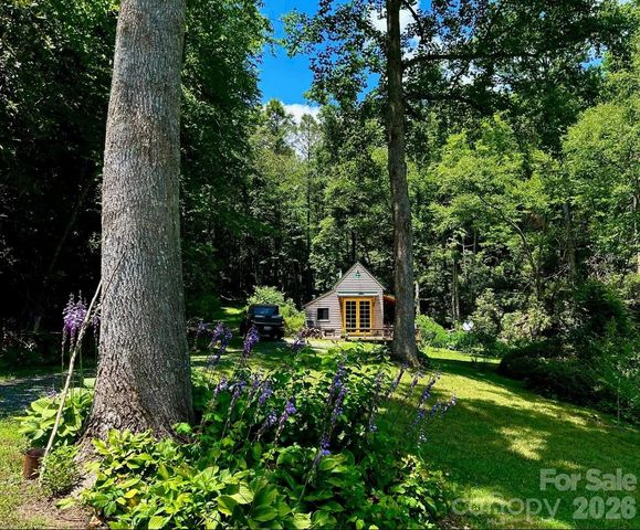 204 Rush Creek Road, Black Mountain, NC 28711