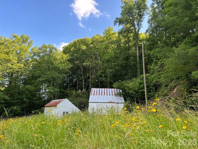 204 Rush Creek Road, Black Mountain, NC 28711