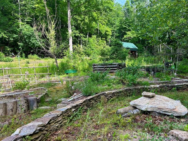 204 Rush Creek Road, Black Mountain, NC 28711