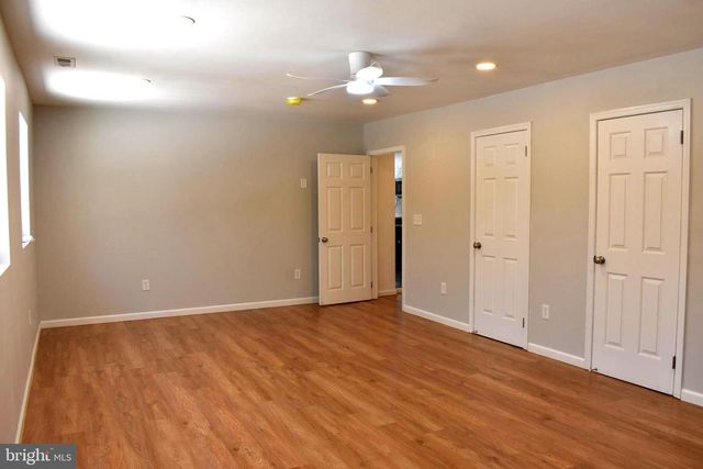 812 5TH RD, Mays Landing, NJ 08330
