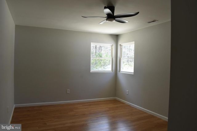 812 5TH RD, Mays Landing, NJ 08330