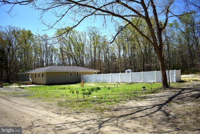812 5TH RD, Mays Landing, NJ 08330