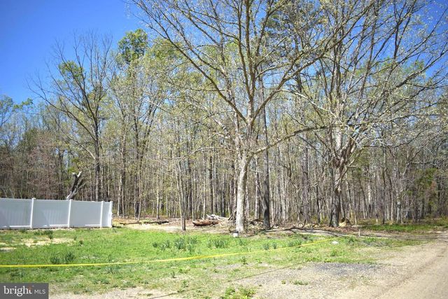 812 5TH RD, Mays Landing, NJ 08330