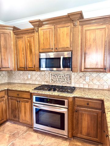 798 Dumaine Drive, Bossier City, LA 71111