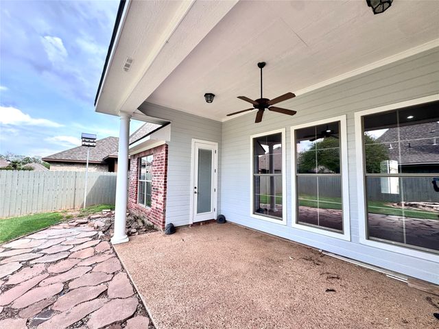 798 Dumaine Drive, Bossier City, LA 71111