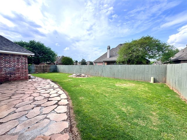 798 Dumaine Drive, Bossier City, LA 71111