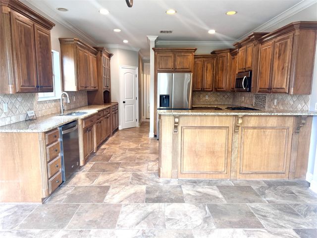 798 Dumaine Drive, Bossier City, LA 71111