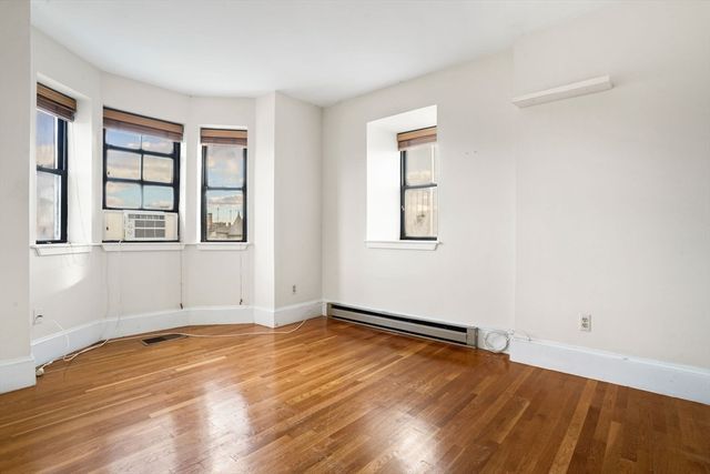 533 Columbus Ave 12, Boston, MA 02118
