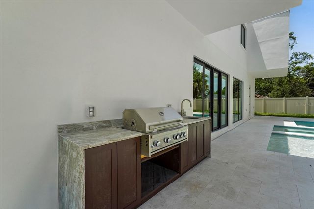 2604 SYDELLE STREET, Sarasota, FL 34237