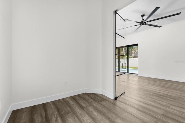 2604 SYDELLE STREET, Sarasota, FL 34237