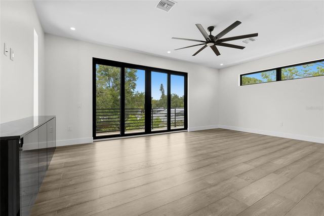 2604 SYDELLE STREET, Sarasota, FL 34237