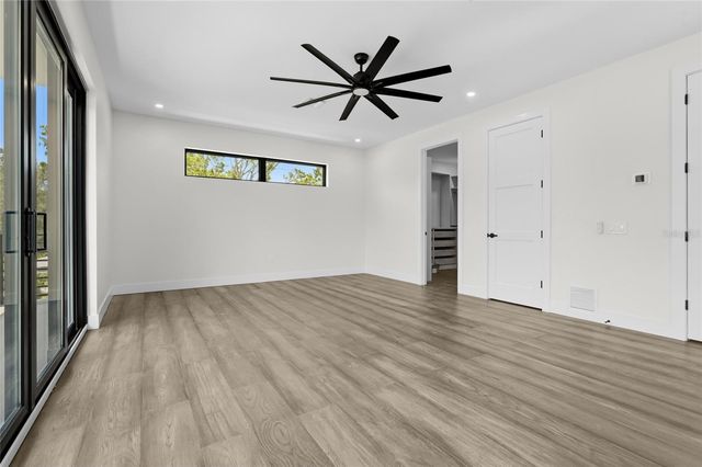 2604 SYDELLE STREET, Sarasota, FL 34237