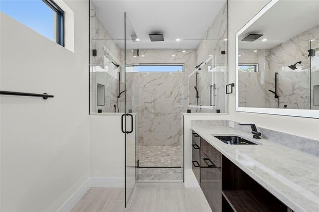 2604 SYDELLE STREET, Sarasota, FL 34237