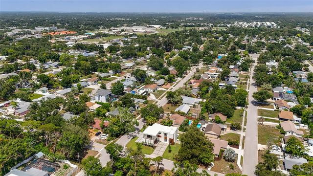 2604 SYDELLE STREET, Sarasota, FL 34237