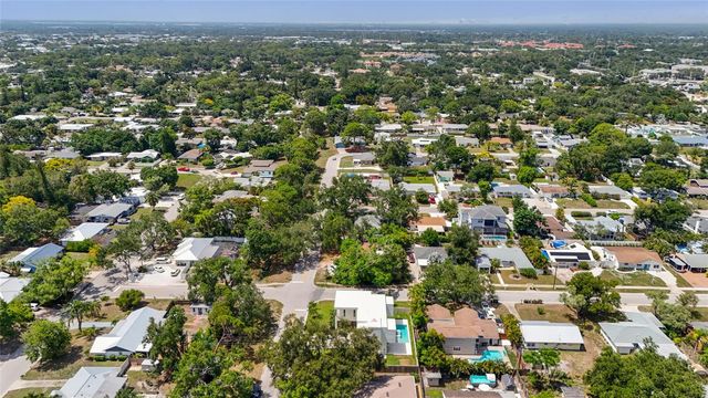 2604 SYDELLE STREET, Sarasota, FL 34237