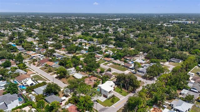 2604 SYDELLE STREET, Sarasota, FL 34237