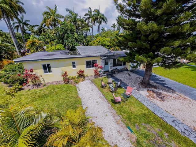 548 East Dr, Miami Springs, FL 33166